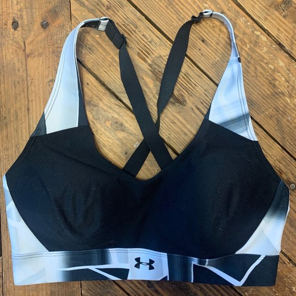 Under Armour Sports Bra - Picture 1 of 1